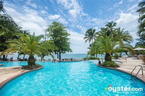 Rincon beach resort - Now $137 (Was $̶2̶4̶4̶) on Tripadvisor: Rincon Beach Resort, Caguabo. See 1,065 traveler reviews, 1,596 candid photos, and great deals for Rincon Beach Resort, ranked #1 of 2 hotels in Caguabo and rated 4 of 5 at Tripadvisor. 